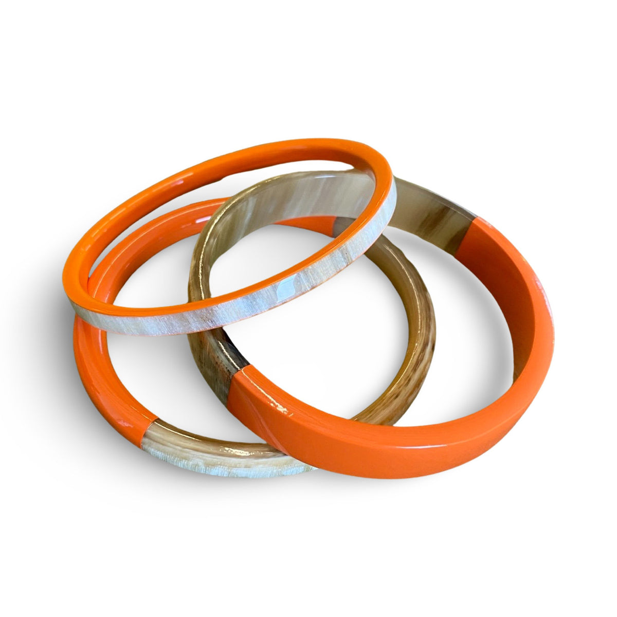 CTB198O Natural Horn Bangle Set With Lacquer-O – Vivo Direct